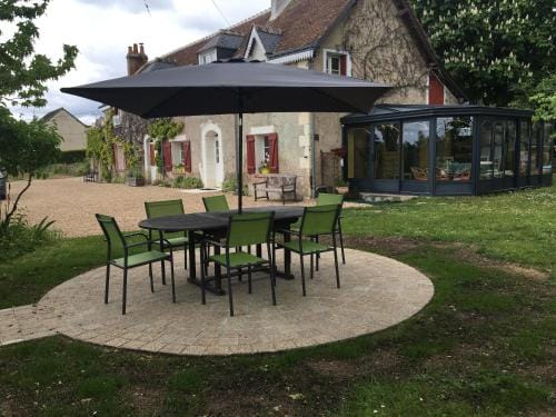 Le Clos Mony Hotel in Centre-Val de Loire