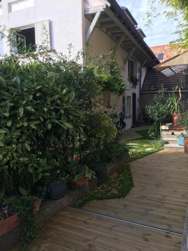 Le Rez de Jardin Hotel in Illkirch-Graffenstaden