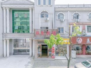 Risheng Hotel Hotel in Zhejiang