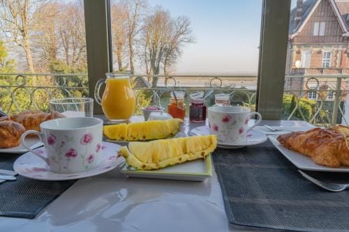 Chambres avec Vue Hotel in Hauts-de-France