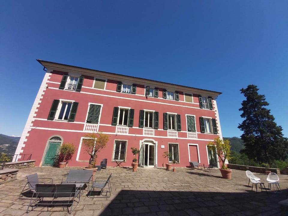 Albergo Palazzo Costa Hotel in Province of Massa and Carrara