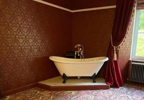 Craigielands House Hotel in England