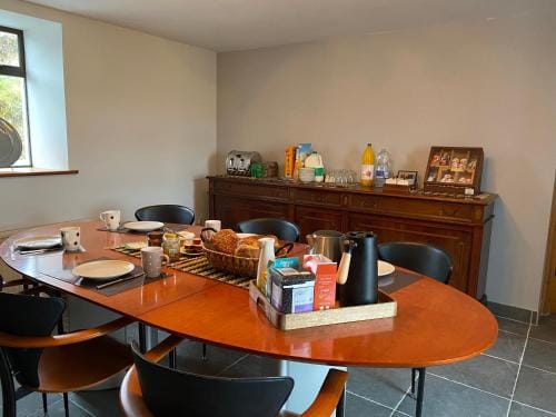 Bikes Beers Bed and Breakfast Hotel in County Limerick