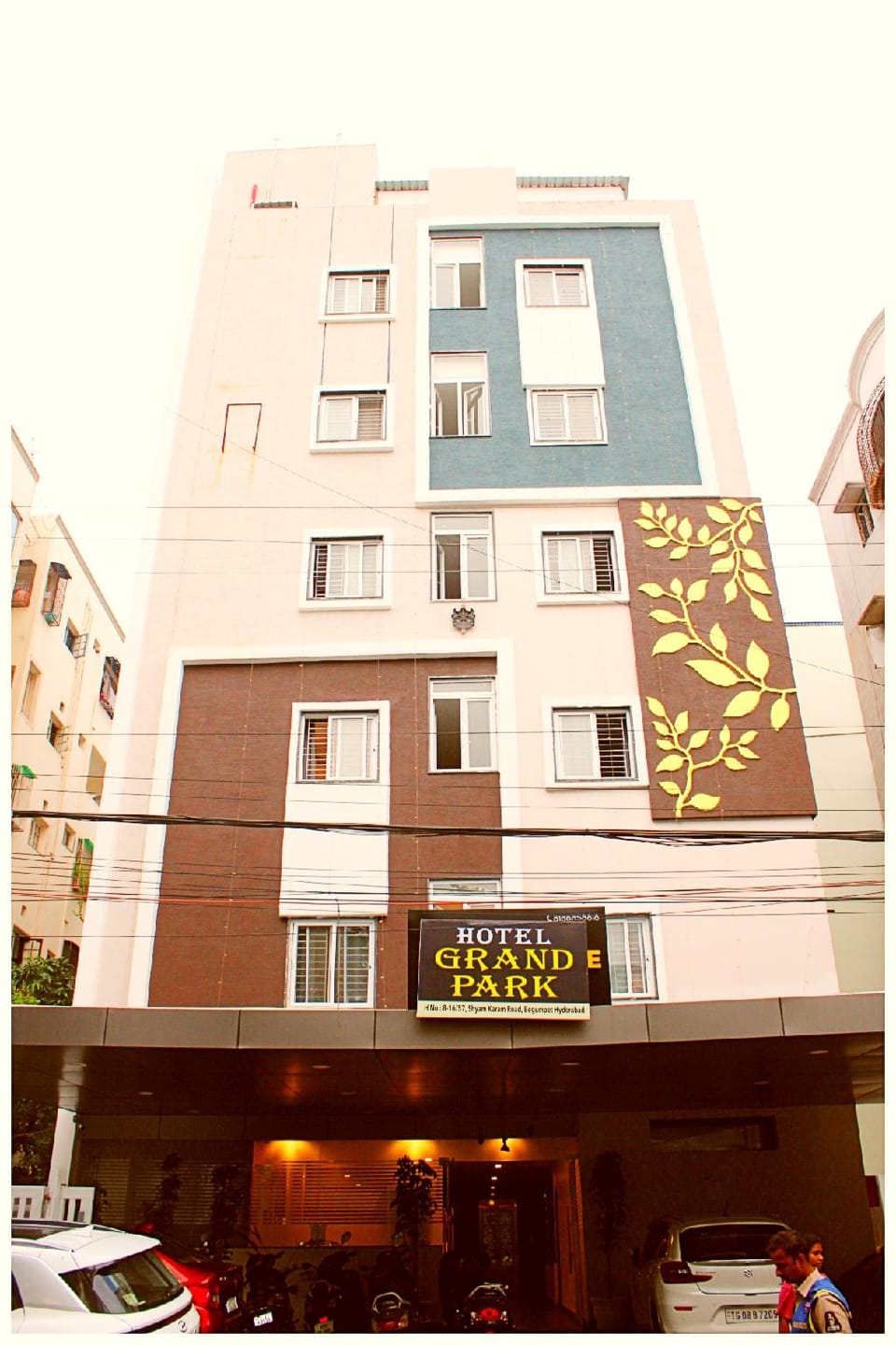 Hotel Grand Park Near Apollo Spectra Hospitals, Ameerpet Hotel in Hyderabad