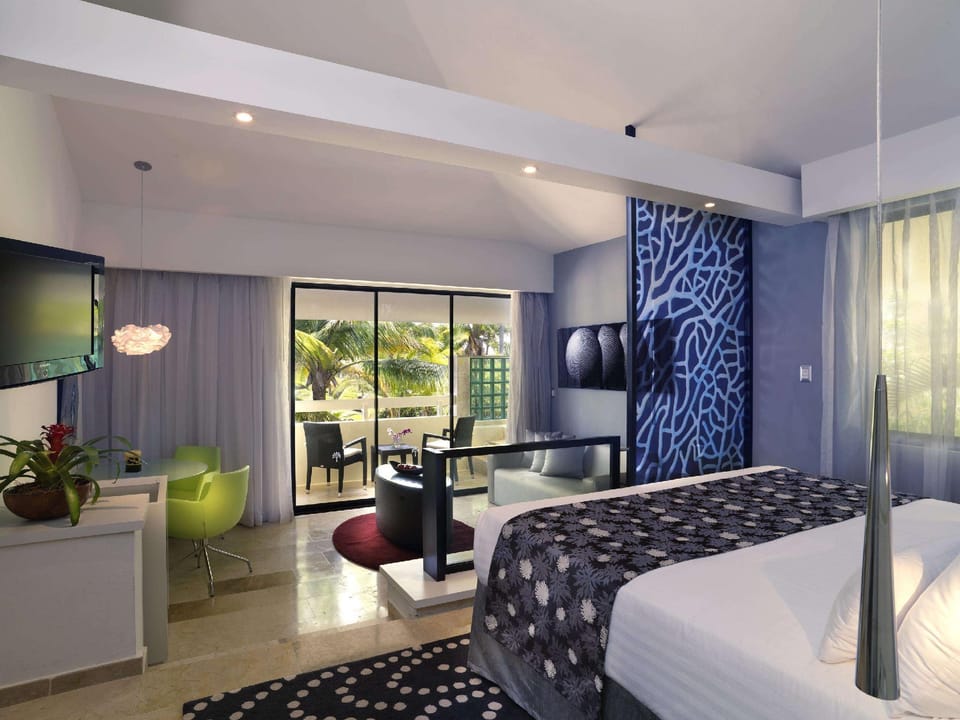 Suite room