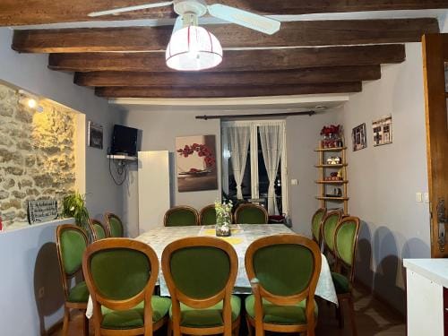 Maison familiale Centre France Hotel in Centre-Val de Loire