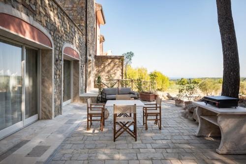 Castel del Mare Suites&Apartments Hotel in San Vincenzo