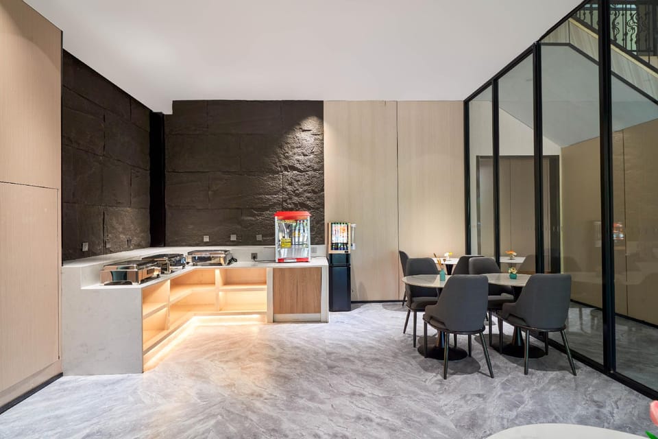 Huashuyi Hotel (Tongxiang Media College Branch) Hotel in Zhejiang