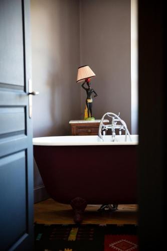 Cote Jardin, Chambres d’hotes B&B Hotel in Auvergne-Rhône-Alpes