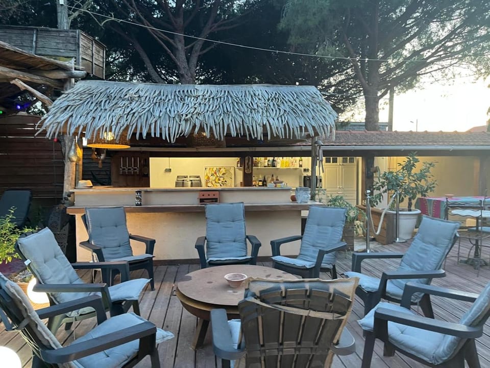 L effet mer Hotel in Arles