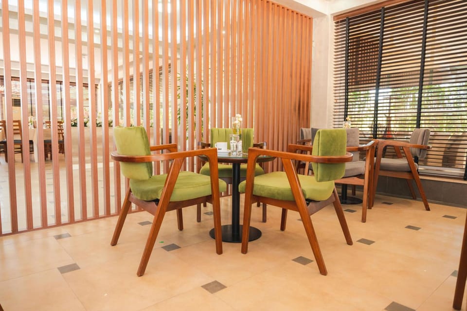 EMERALD Hotel Hotel in Ulcinj Municipality