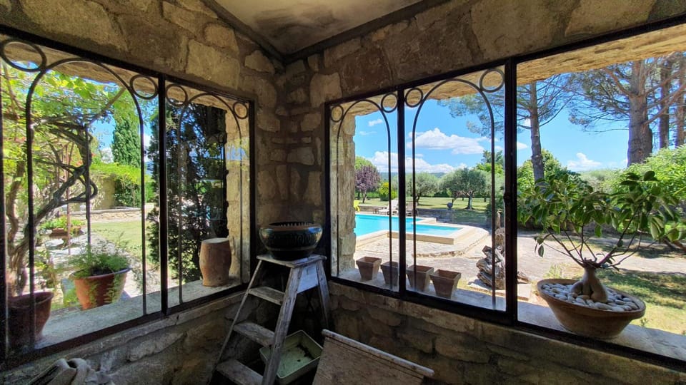 gite Mas Antinea Hotel in Mazan