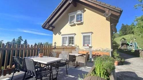 Gasthaus Fuchsacker Hotel in St. Gallen, Switzerland