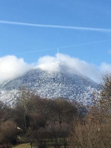 Cote Puy-De dome Hotel in Auvergne-Rhône-Alpes