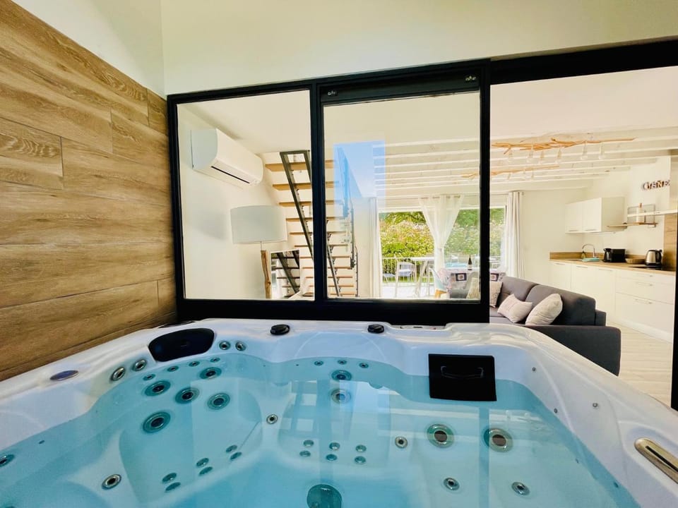 Les Jardins du Castelas - Domaine et Spas Hotel in Provence-Alpes-Côte d'Azur