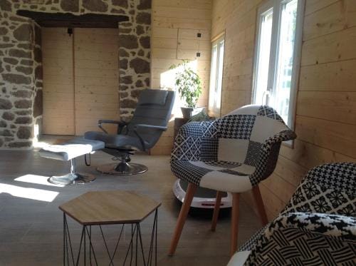 LES ROCAILLES Hotel in Normandy