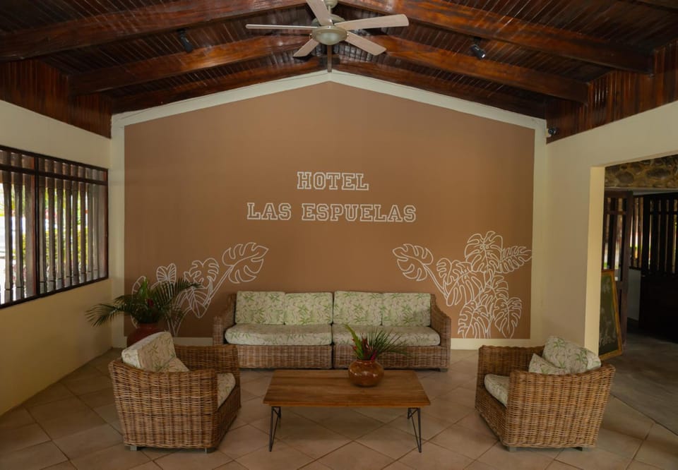Hotel Las Espuelas, Bar & Restaurant Hotel in Liberia
