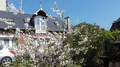 Vacances Paisibles Sur La Cote Fleurie. Hotel in Trouville-sur-Mer