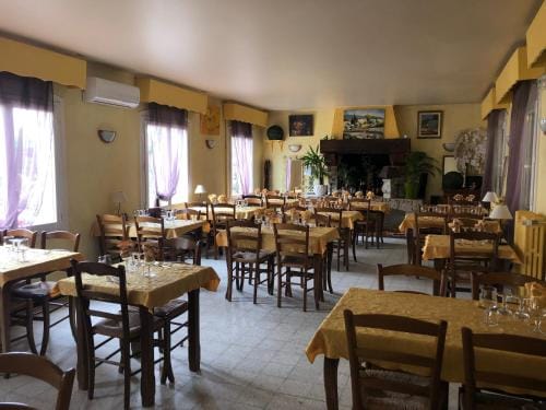 Le Provencal Hotel in Aups