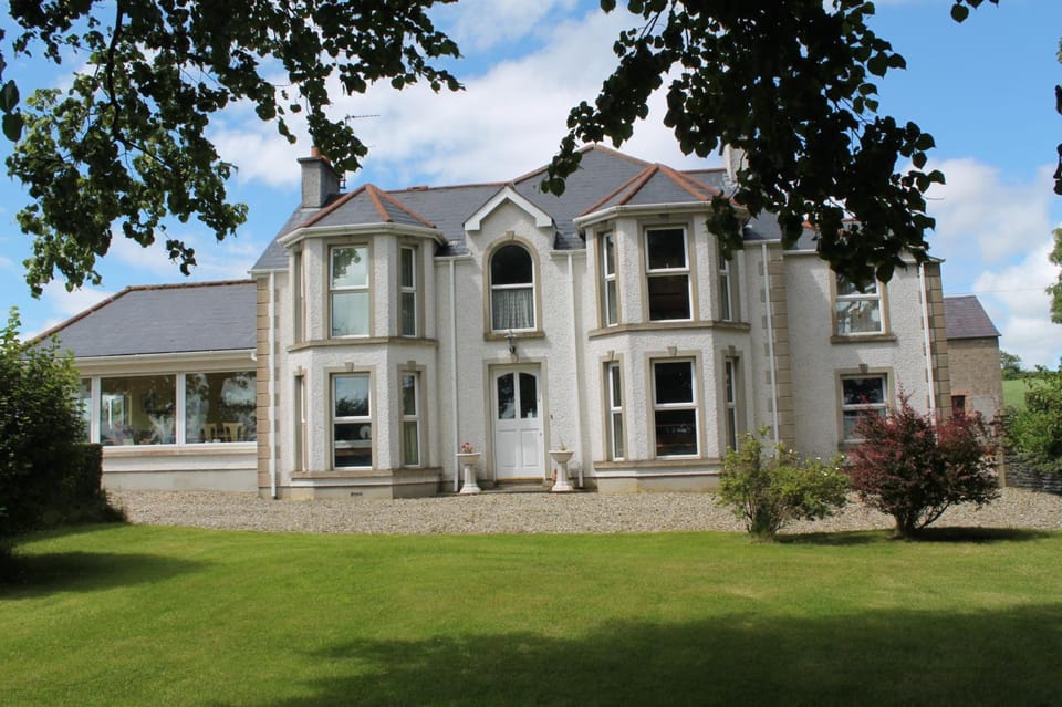 Ballyhargan Farm House Hotel in County Donegal