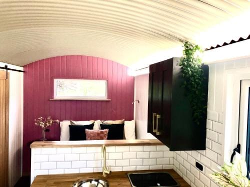 Mid Wales Luxury Huts Lodge in Wales