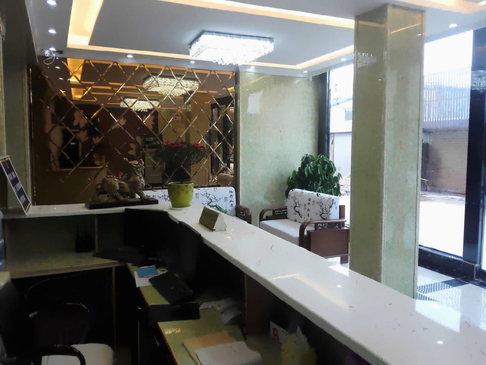 Jinghai Hotel (Xuzhou Baolian Temple Branch) Hotel in Jiangsu