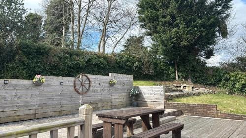 The Boathouse Wylam Inn in Metropolitan Borough of Gateshead