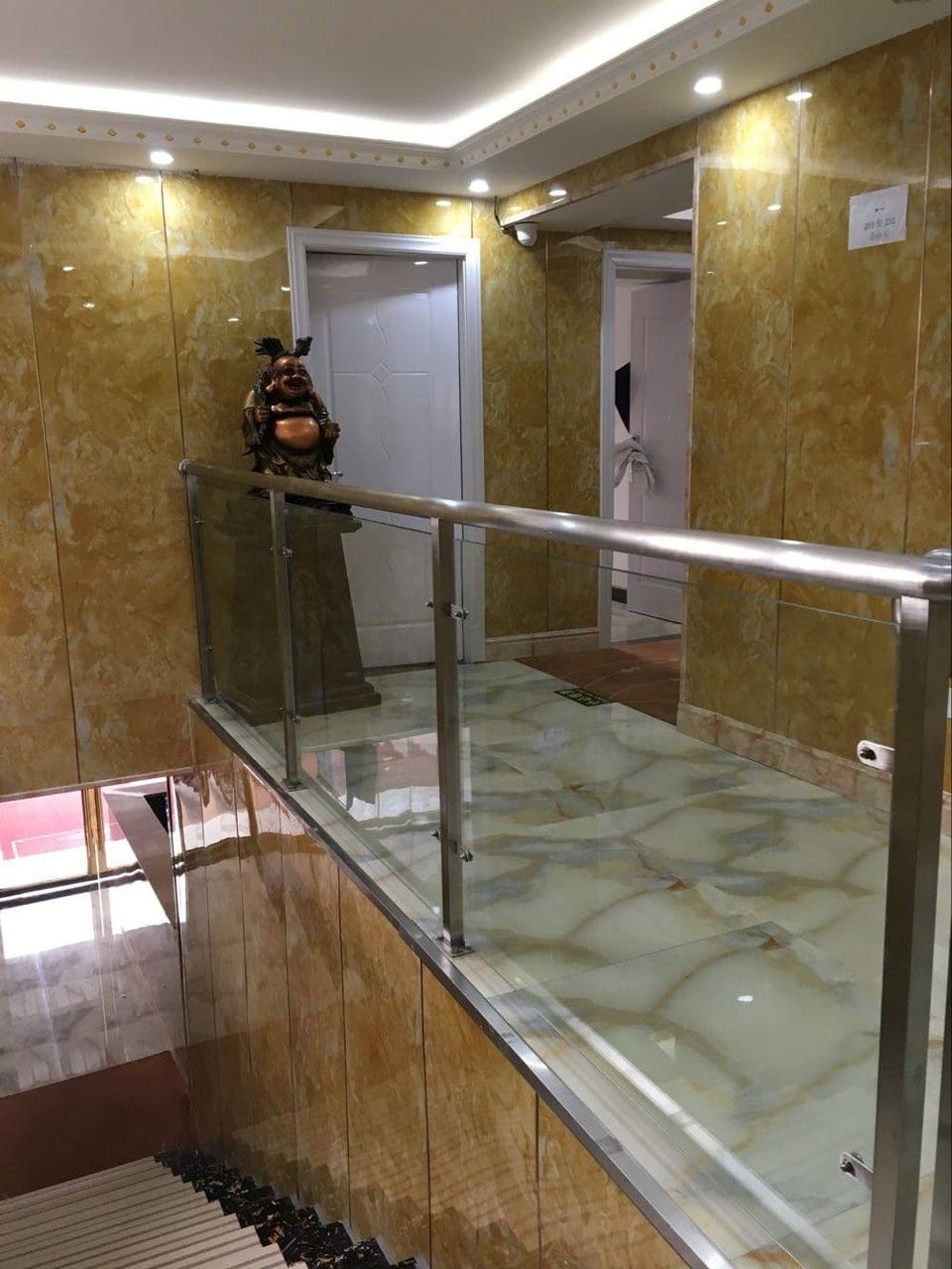 Mengtian Business Hotel (Qihua Road Metro Station Branch) Hotel in Shanghai