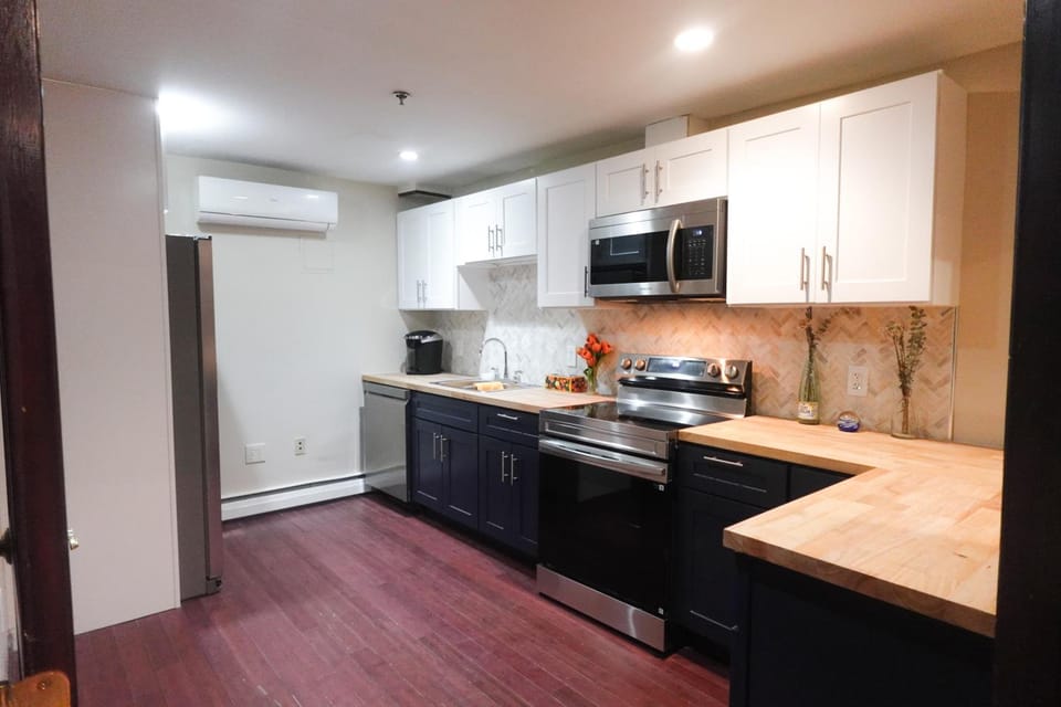 The Hill Apartment hotel in Providence