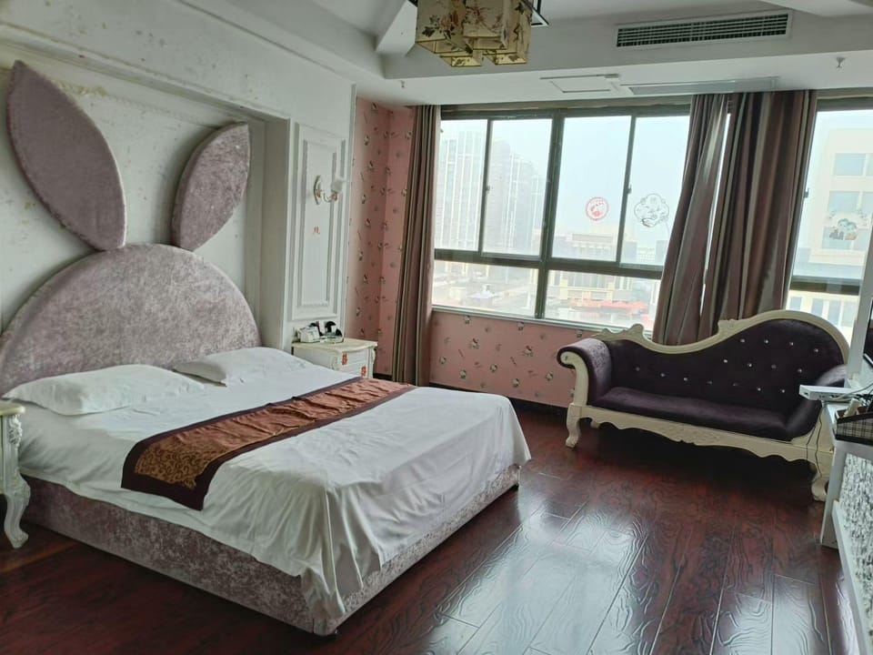 Windsor Boutique Theme Hotel Hotel in Jiangsu