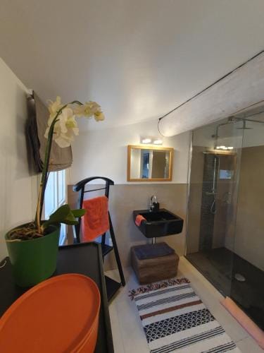 Lou Pantai, Bed and Breakfast, double room Hotel in Aix-en-Provence