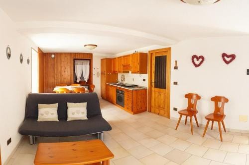 Agroturismo Au Jardin Fleuri - Camere Hotel in Torgnon