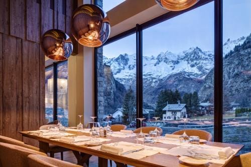 Grand Hotel Courmayeur Mont Blanc, by R Collection Hotels Hotel in Courmayeur