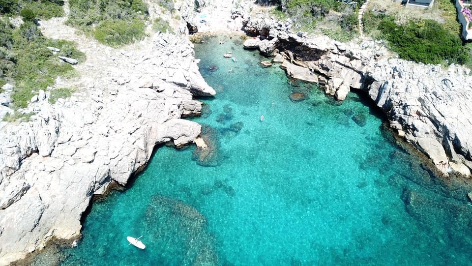 AZURA BAY HOTEL & Lounge Hotel in Ulcinj Municipality