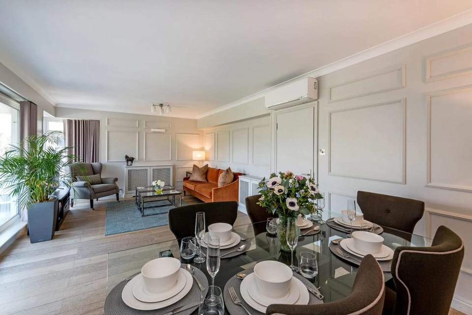 Buckingham & Lloyds Apartment hotel in City of Westminster