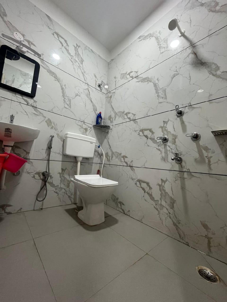 Mahaveer Lodge Motel in West Bengal