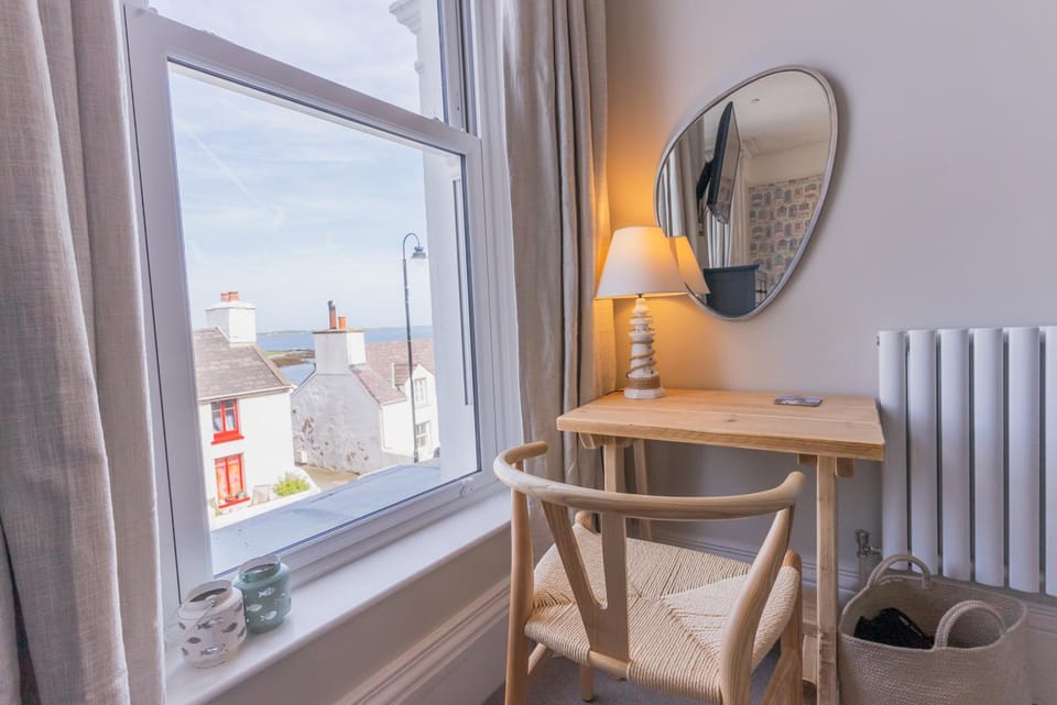 Carrick Rooms Hotel in Isle of Man