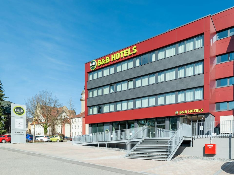 B&B HOTEL Albstadt-Hbf Hotel in Albstadt