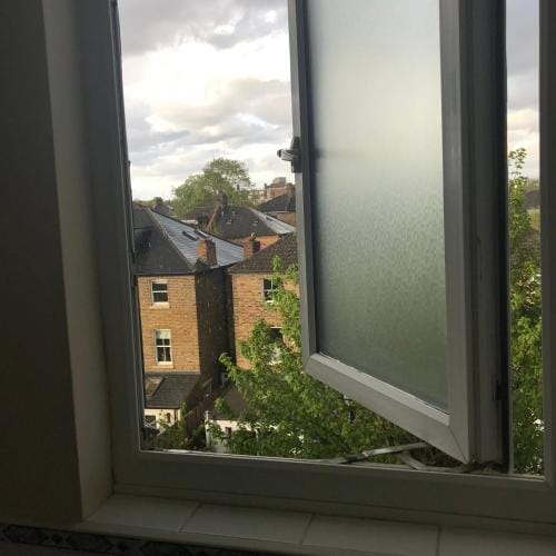 Guest House quarto cama box Finsbury Park Hotel in London Borough of Islington