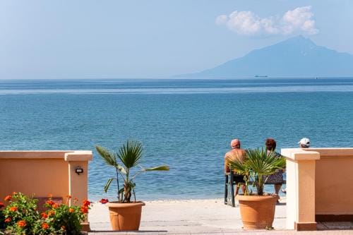 WaterSide Studios Hotel in Limenaria