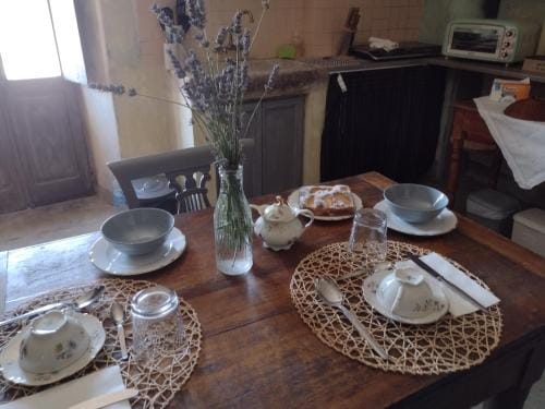 B&B Torre di San Caprasio Art Studio Hotel in Province of Massa and Carrara