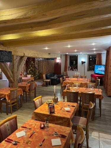 Hotel Le Bon Laboureur Hotel in La Charité-sur-Loire