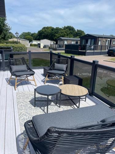 New Forest Lodges Bashley Park Lodge in New Milton