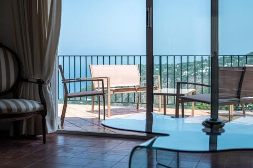 Tra Cielo e Mare - fantastic sea view Hotel in Anacapri