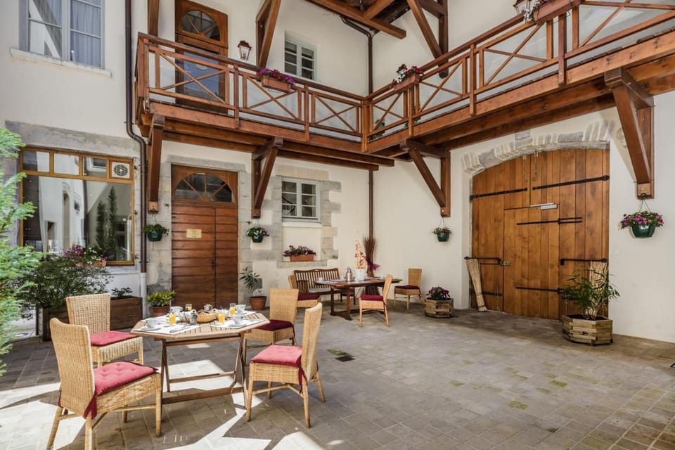 Appart Hotel Charles Sander Hotel in Jura