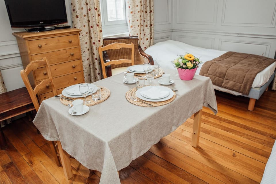 Appart Hotel Charles Sander Hotel in Jura