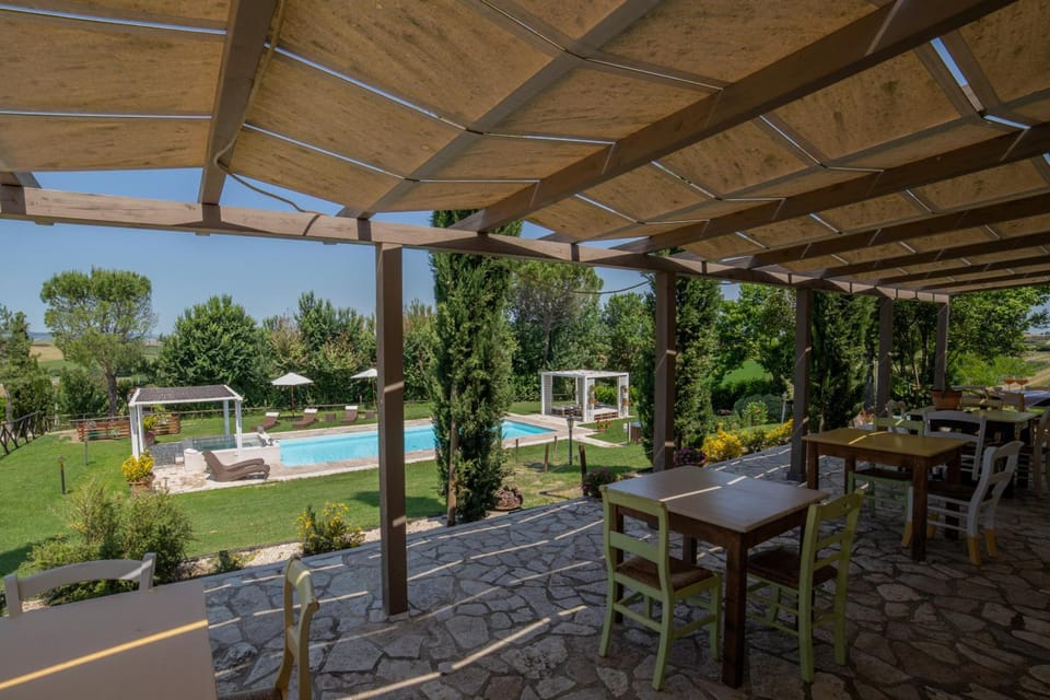Le Maracla Country House Hotel in Umbria