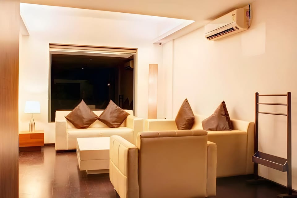  Hotel Landmark Hotel in Maharashtra