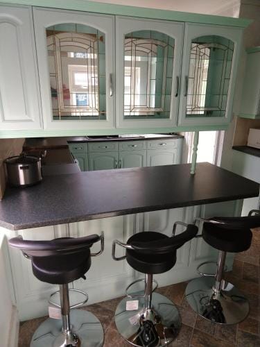 Napier Town House - Self Catering - Guesthouse Style - Twin and Double Rooms Hotel in Allerdale District