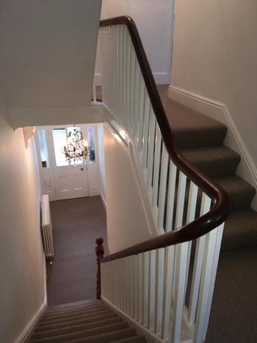 Raymonds Hotel in Douglas